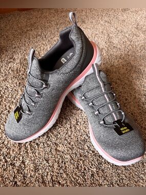 Athletic Works Women’s Gray and Pink Wide-Width Slip-On Walking Shoes